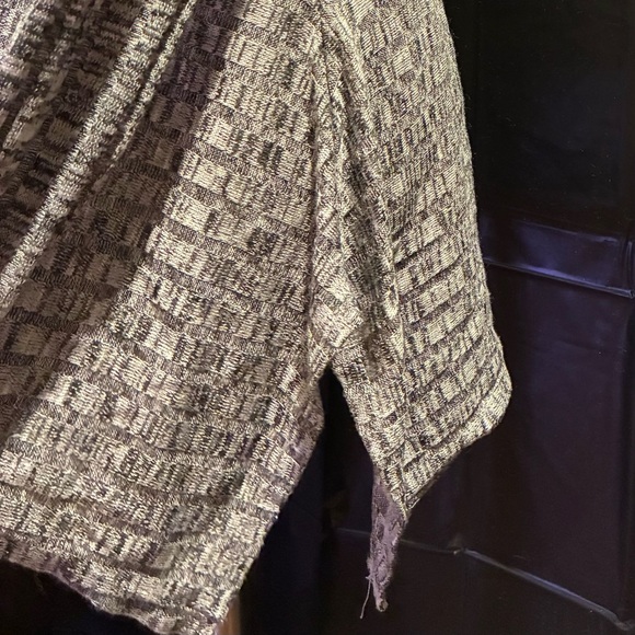 Ivanka Trump long sleeve blouse women’s medium - Picture 9 of 9